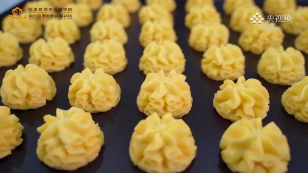 专业手法教你网红界“扛把子”——云顶曲奇,颜值与味道齐飞!