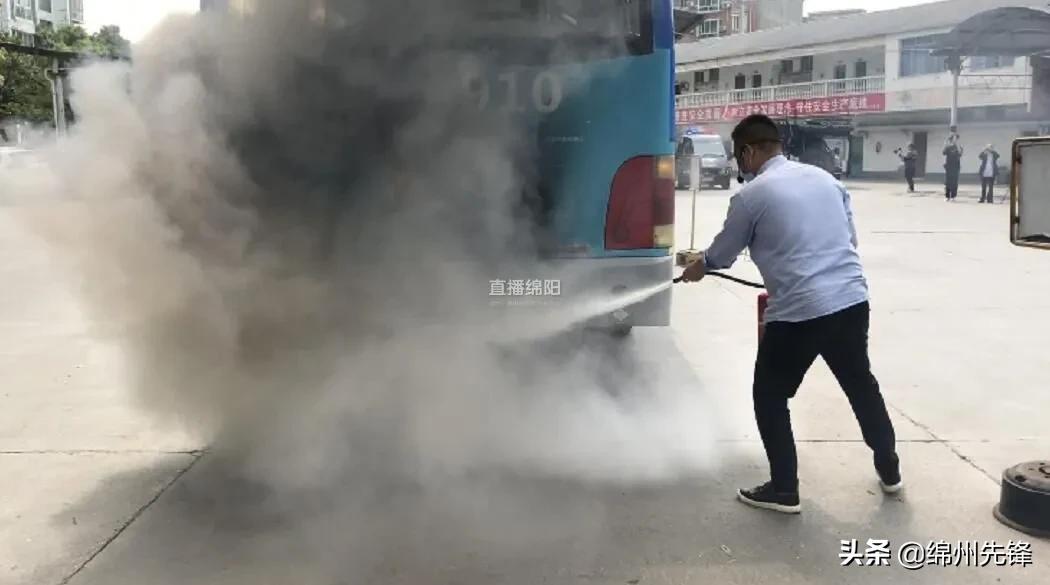 你要保护好自己的隐私,你要保护别人也要保护好自己