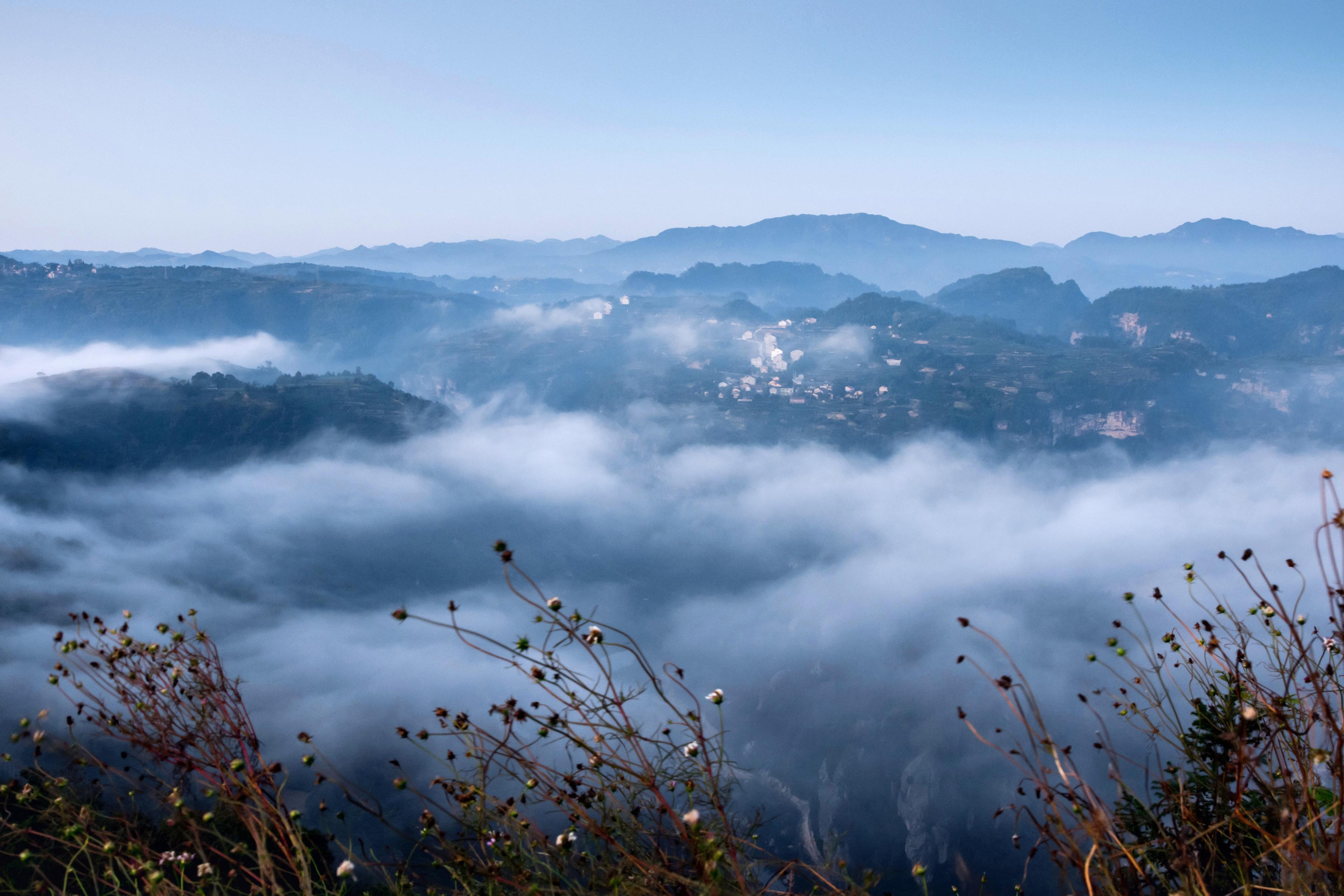 新昌穿岩十九峰农家乐住宿,绍兴穿岩十九峰风景区