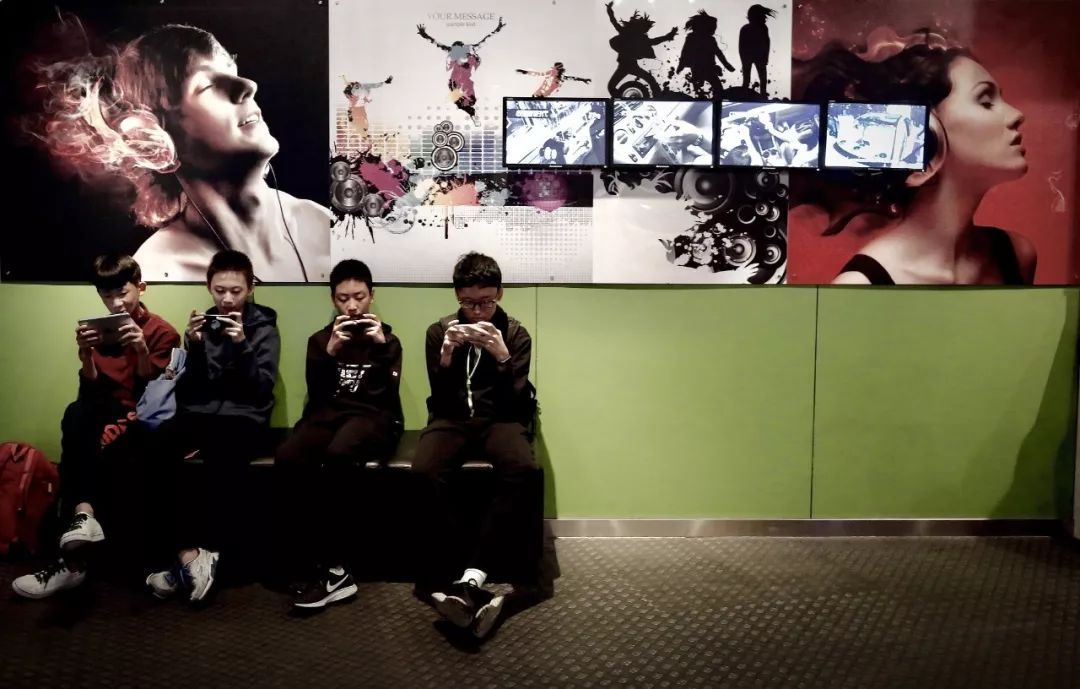 *今条头日**、罗永浩、快播创始人都要在今天叫板微信?