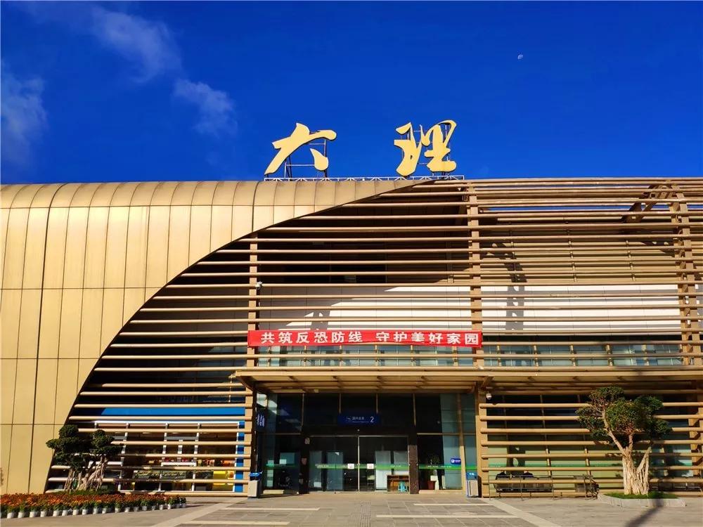 成都到深圳高铁开通,成都到深圳首列高铁