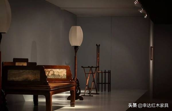 伍嘉思“木趣居”的背后:明式家具收藏的热潮来袭