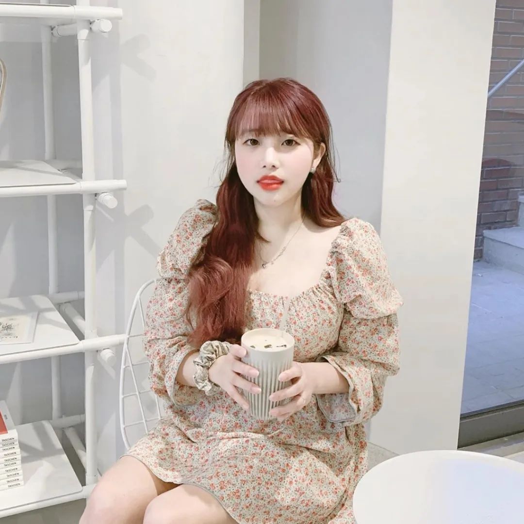 吊带衫高级感显瘦,时尚显瘦遮肉衫