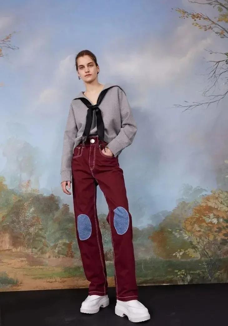 jk女团杨超越,jk杨超越同款