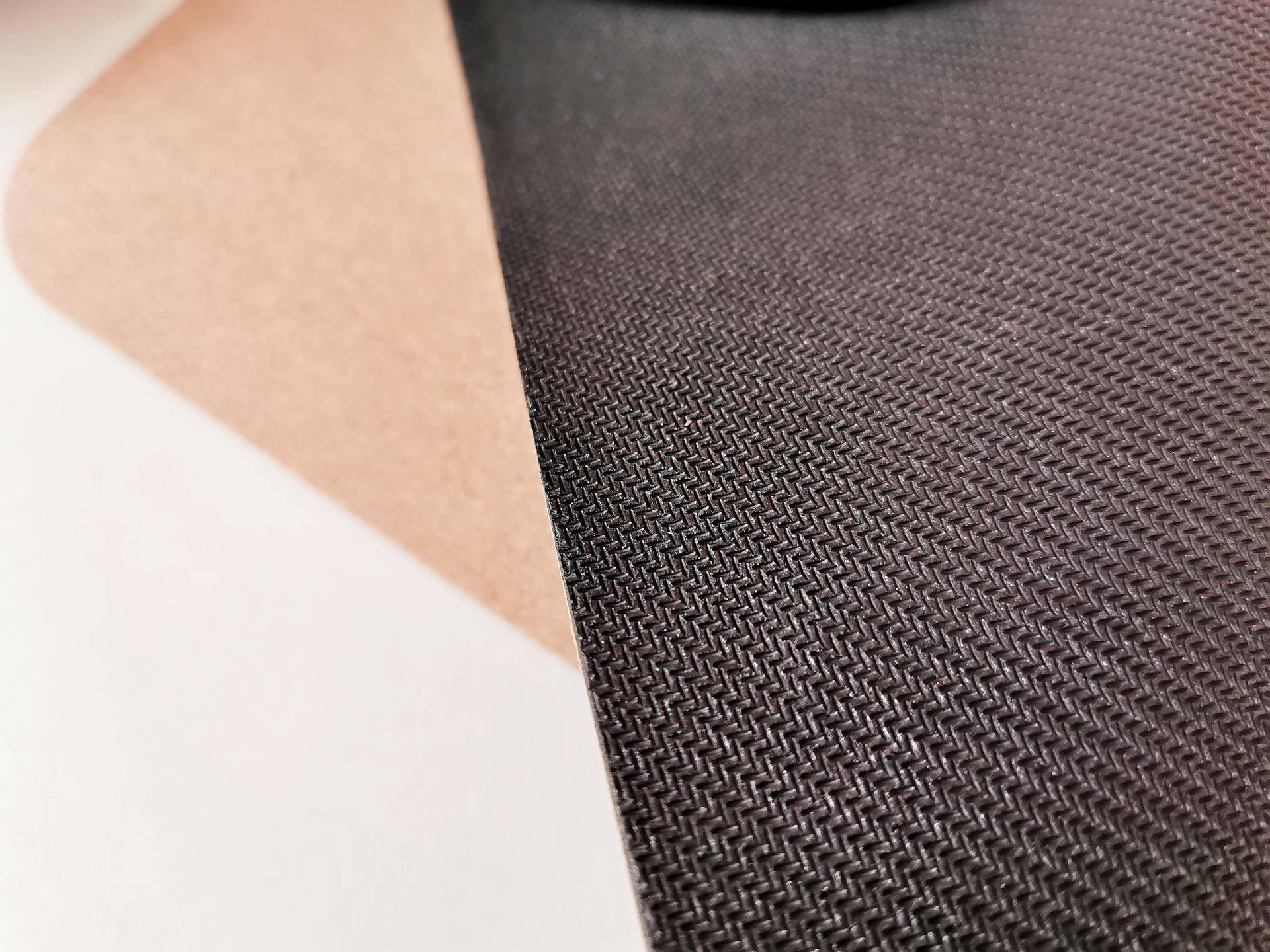 堪比粗面鼠标垫顺滑的细面鼠标垫,橡儿软木鼠标垫测评