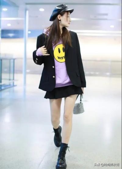 徐璐同款黑白碎花半身裙怎么搭配,徐璐白色连衣裙穿搭图