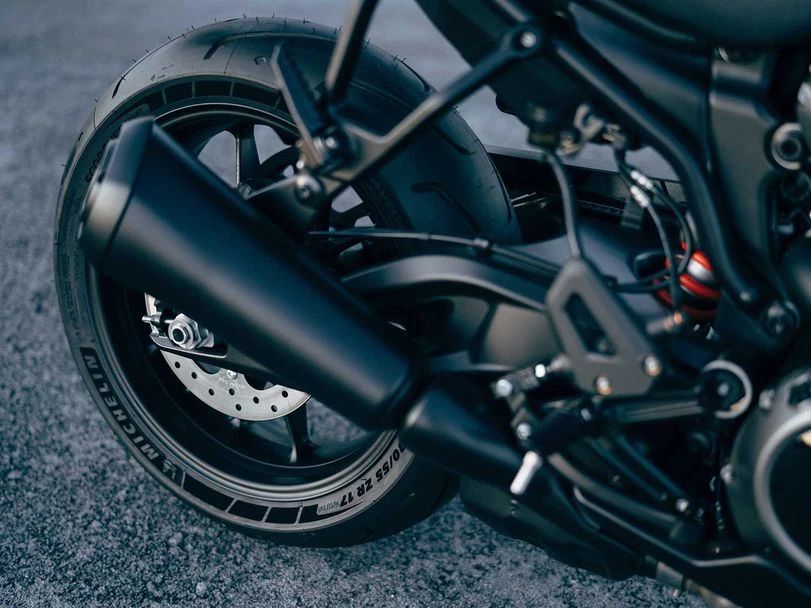 哈雷戴维森街霸13款,bronx哈雷