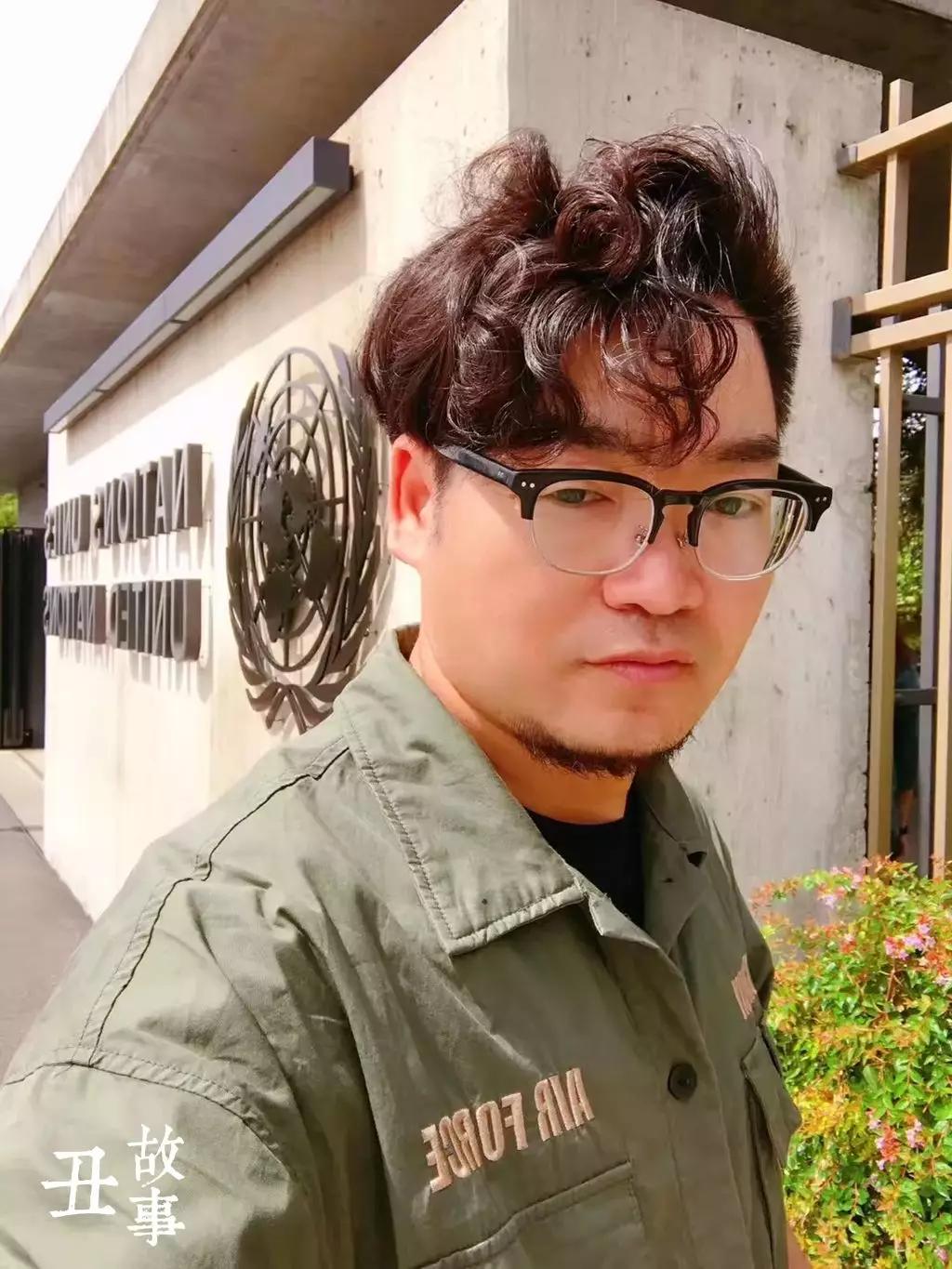 草根书法家叶根友，写了中国“梦”，马云电影《功守道》由他题字