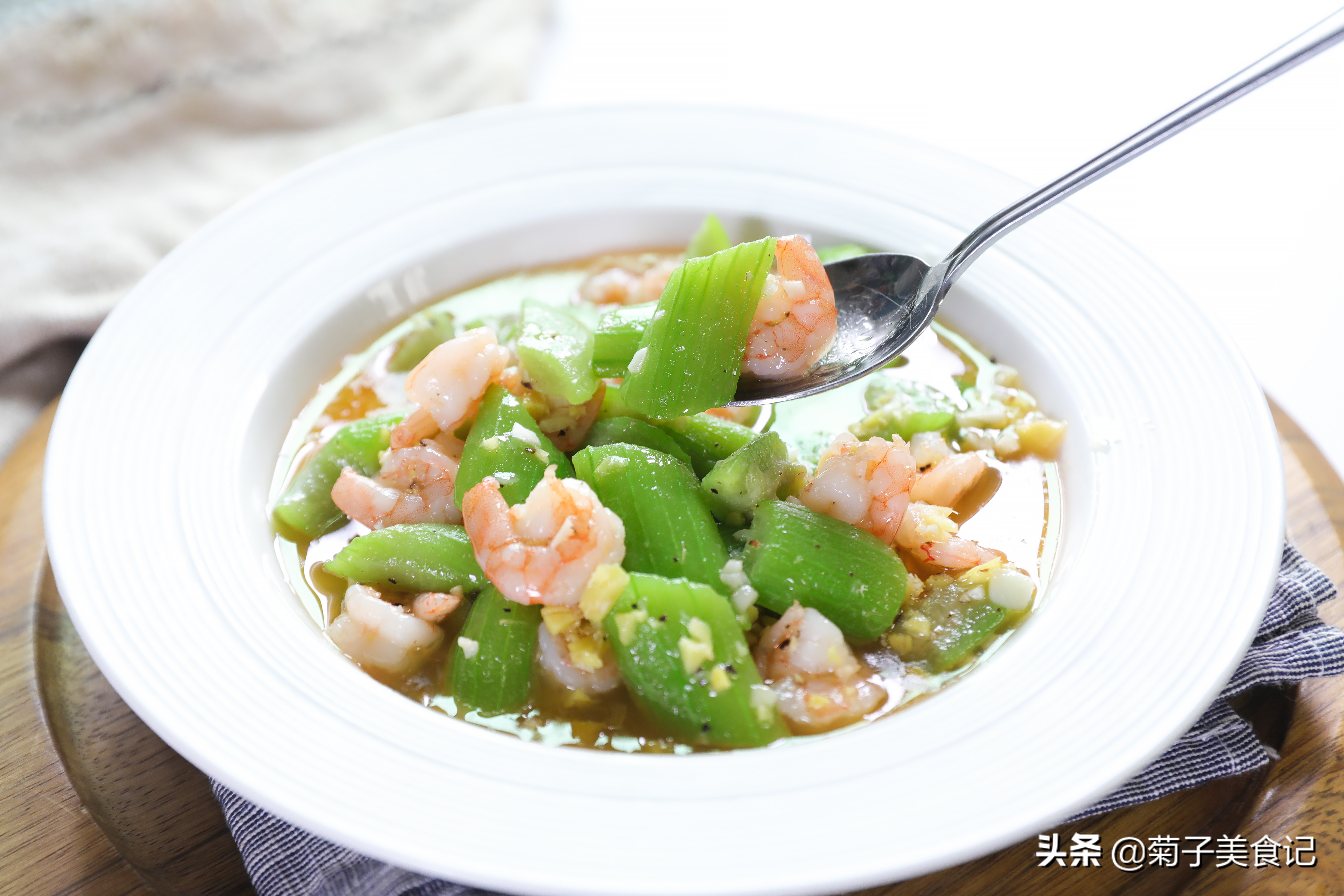 打工人午餐吃什么好吃又简单,打工人下班简单晚餐