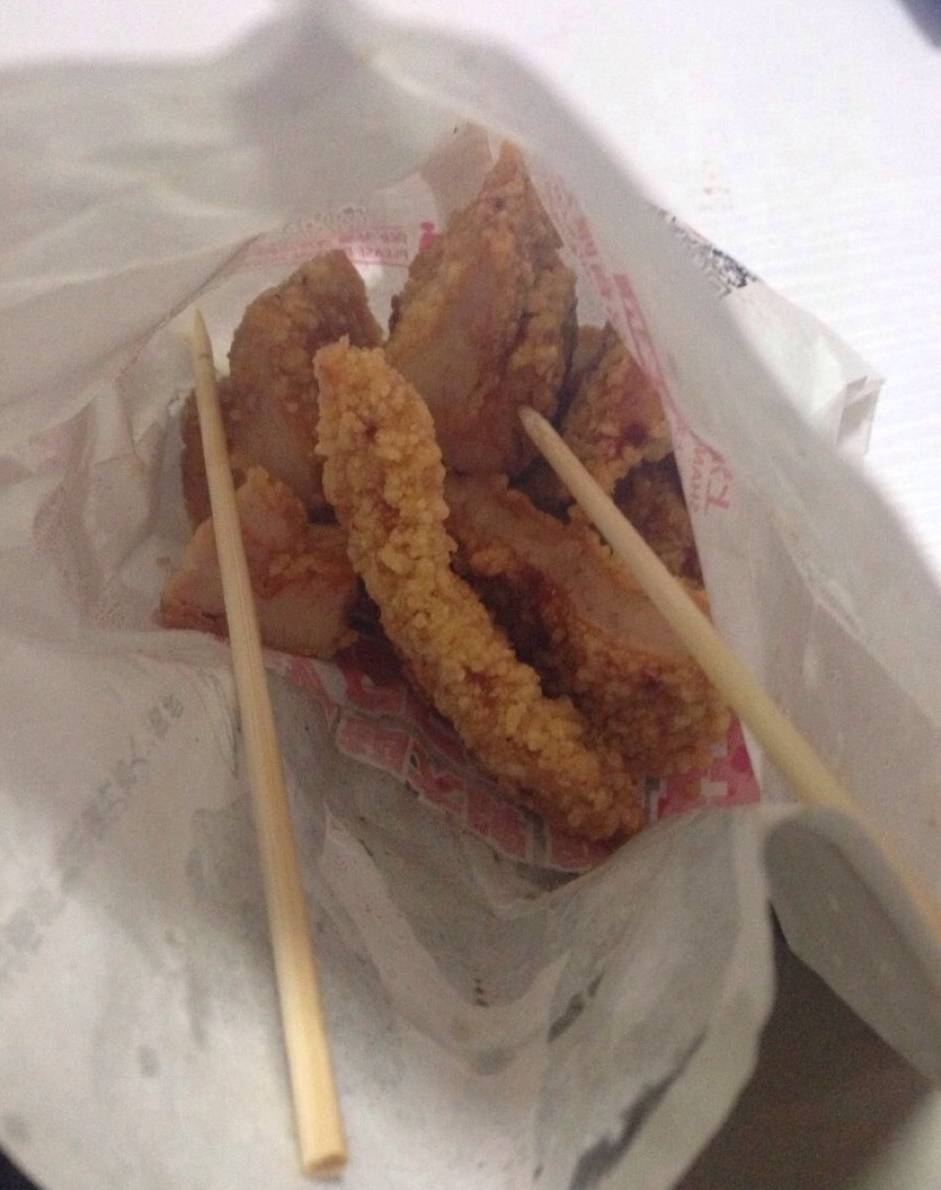 下班回来的路上买了一个鸡腿吃,买回来鸡排发现是坏的怎么办