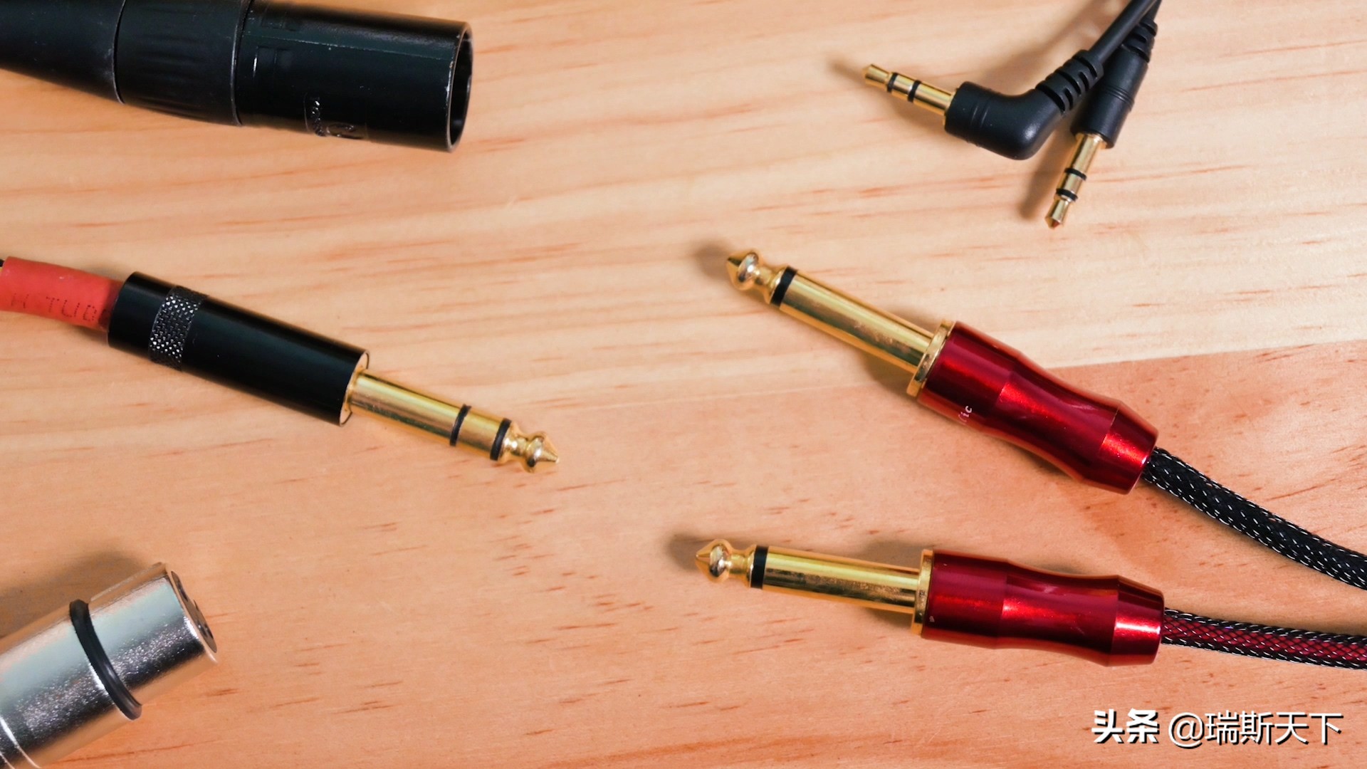 电钢琴提高音质,如何提升电钢琴的音质