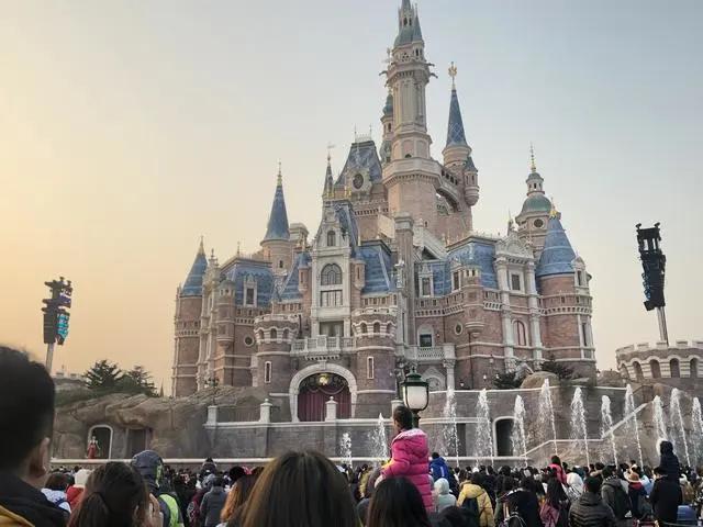 上海被称为魔都始于什么,魔都上海帝都北京还有什么