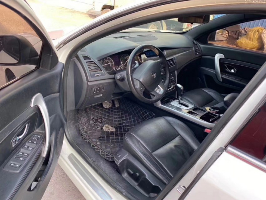 二手2012款2.0雷诺纬度,二手车雷诺科雷傲值得购买吗