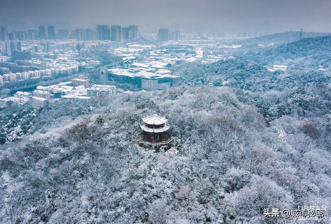 吴山和城隍山,城隍山吴山