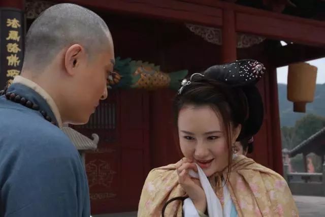 水浒传里有哪些女生,水浒传中的寺僧有什么特点