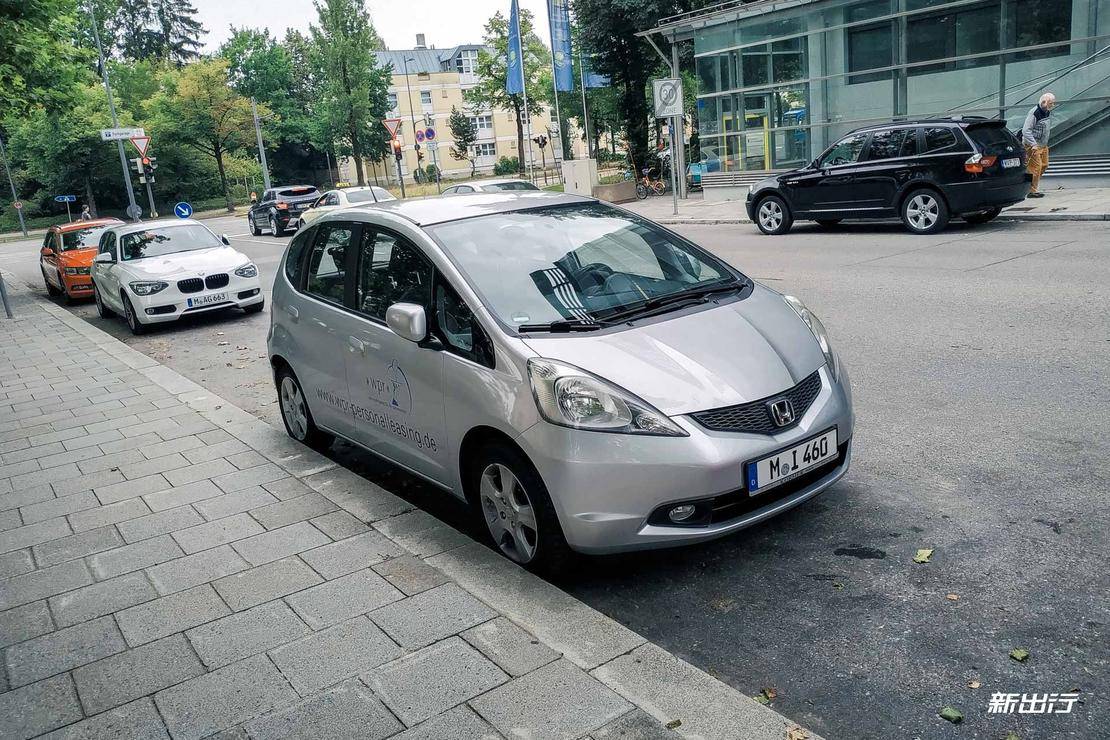 奥迪r8新能源版,奥迪r8新能源