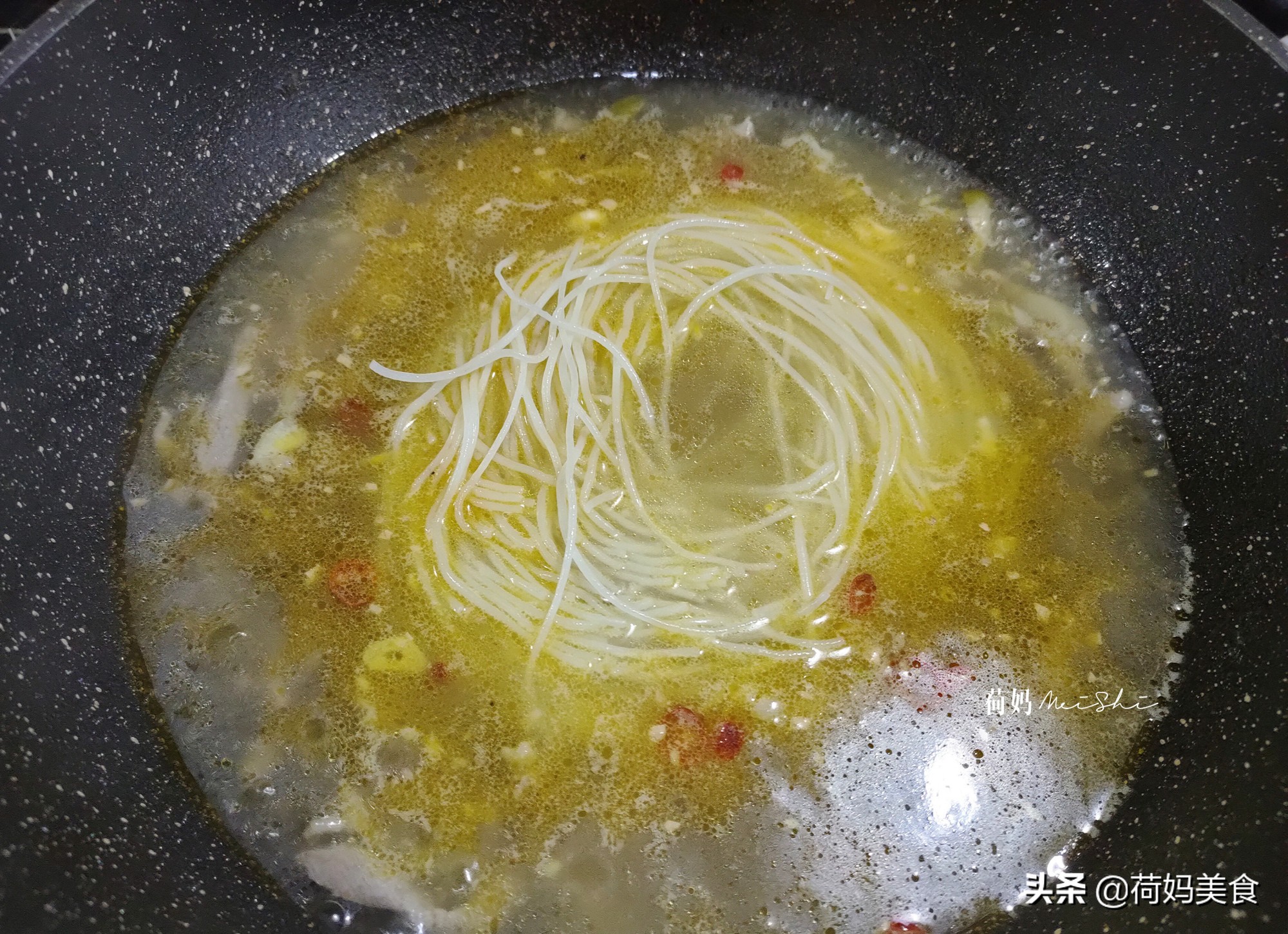 儿童早餐吃什么米粉好吃,怎样煮米粉好吃又简单早餐