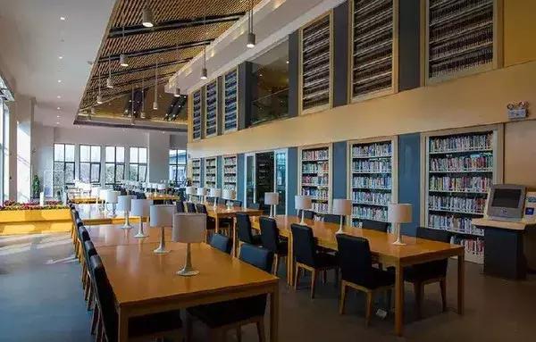 今年夏天在武汉必做的十件事,武汉新春过年坐地铁打卡攻略