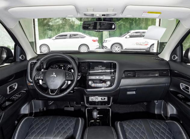 欧蓝德2020款2.0高配新车价格,欧蓝德2.0两驱价格黑色