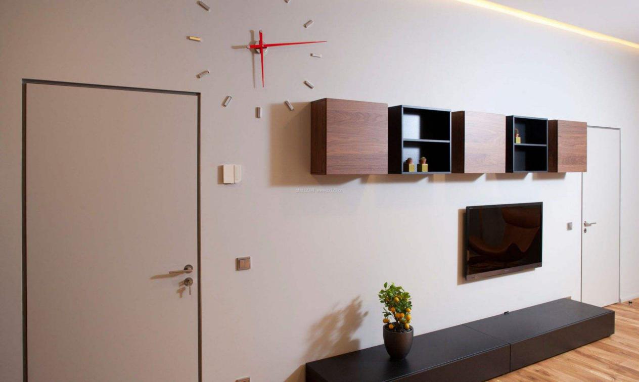 垭口和门套不包了，宁愿多花点钱3种方法解决，家里反而更宽敞