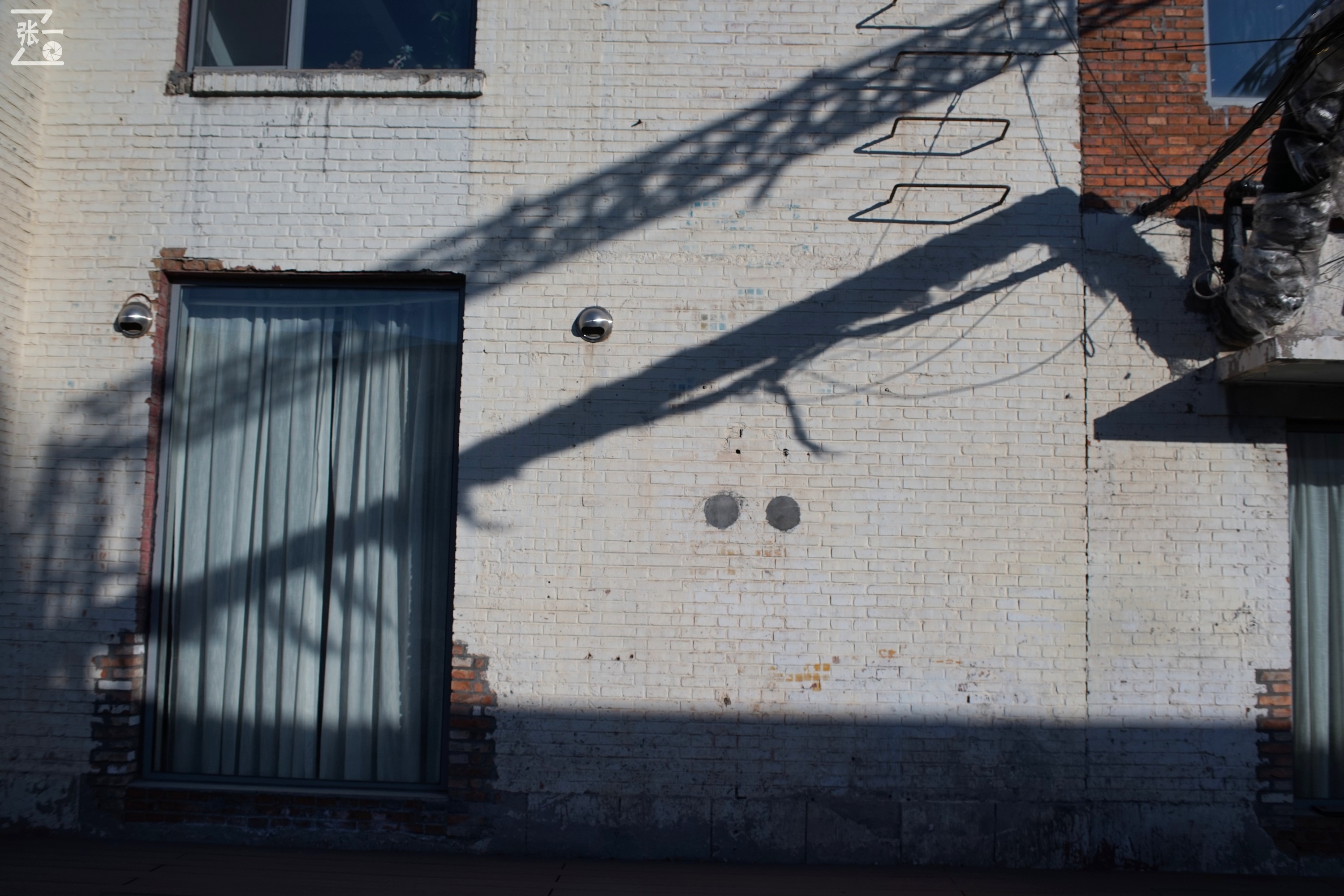 国产中一光学35/2镜头+索尼微单实拍北京798艺术区