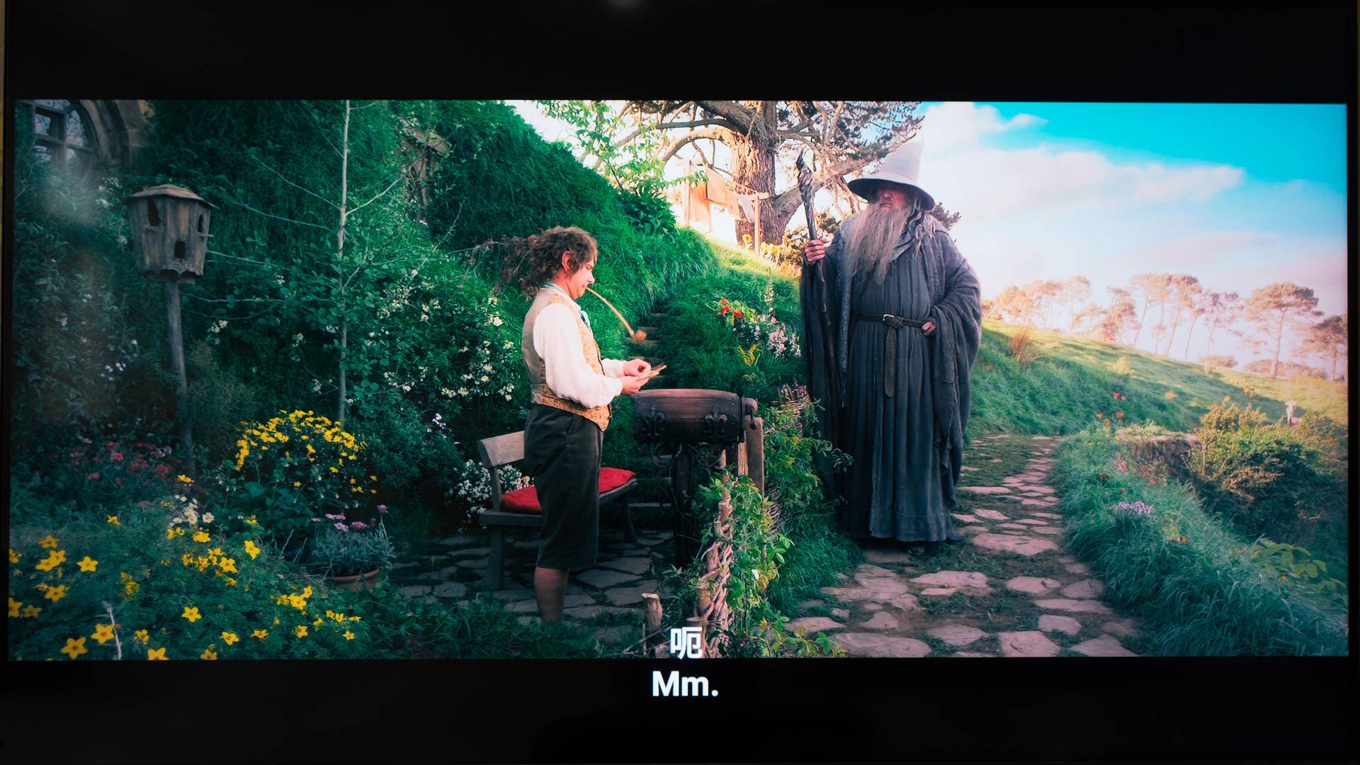 海信电视65寸不卡顿,海信电视hz65e7d屏幕亮度多少