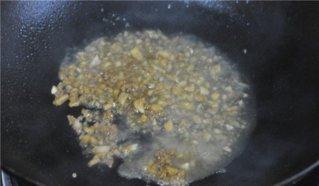 冰冻虾，别直接下锅！多加这“1步”，鲜嫩又不腥，美味吃不够