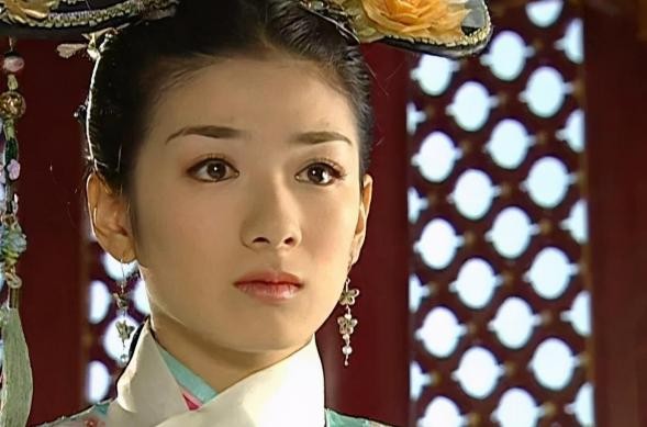 黄奕谈上错花轿,黄奕上错花轿嫁对郎的剧中照片