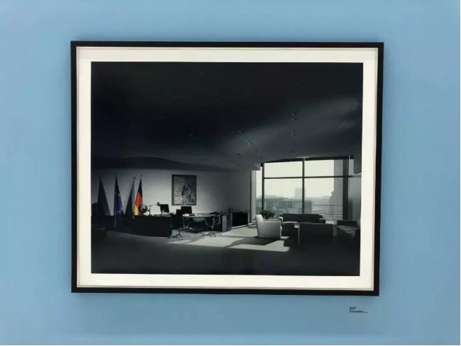 帝国的转身:默克尔的“肖像”