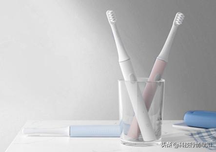 手动牙刷干净还是电动牙刷干净,电动牙刷和手动牙刷刷牙对比