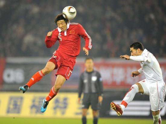 赵鹏踢中后卫什么梗,赵鹏是原来那个中后卫吗