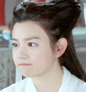 她很美,可惜被糟蹋了