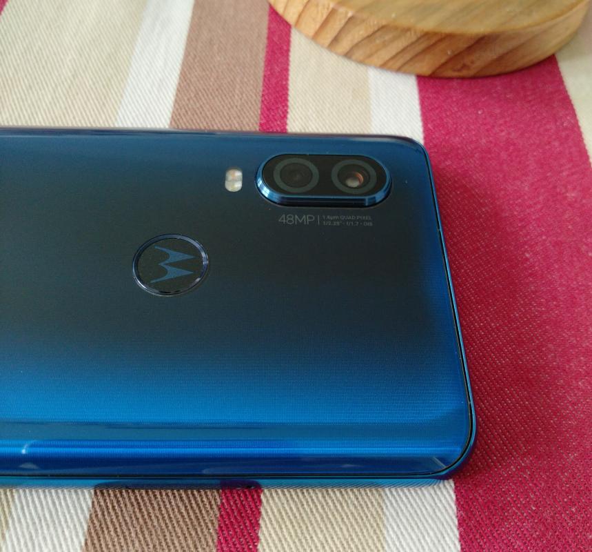 摩托罗拉p50详细参数,摩托罗拉p50测试视频