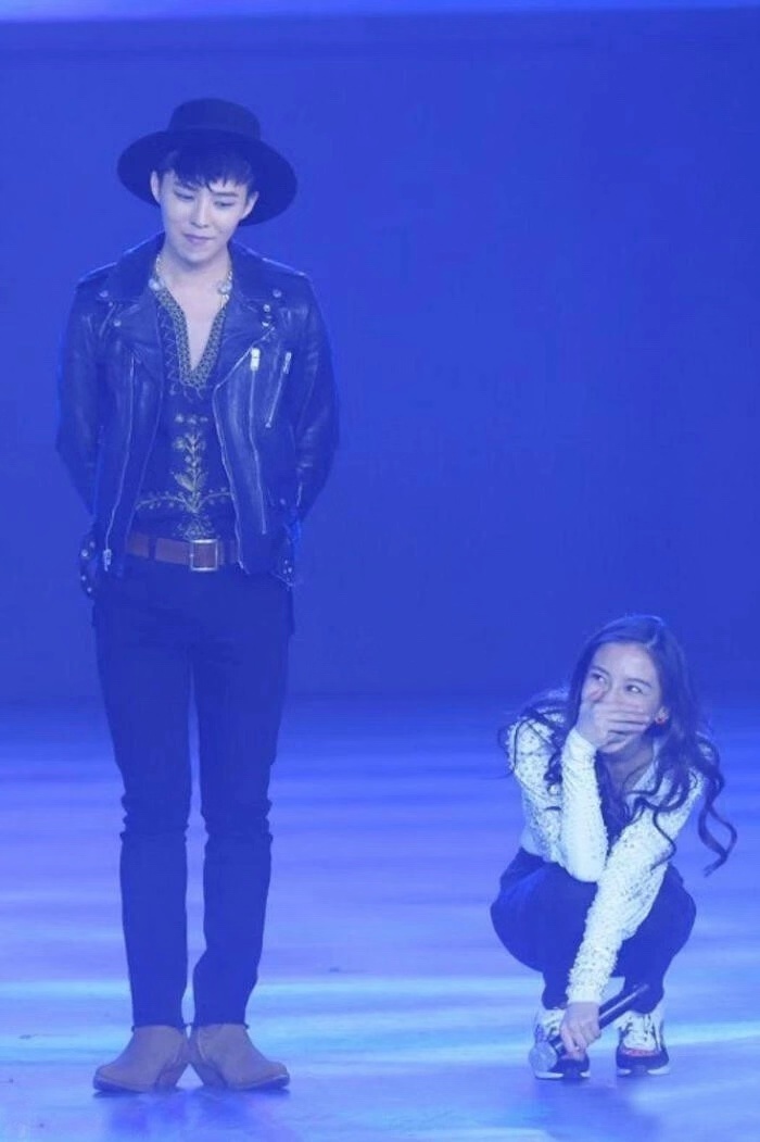 权志龙退伍后演出,权志龙退伍回归后首秀