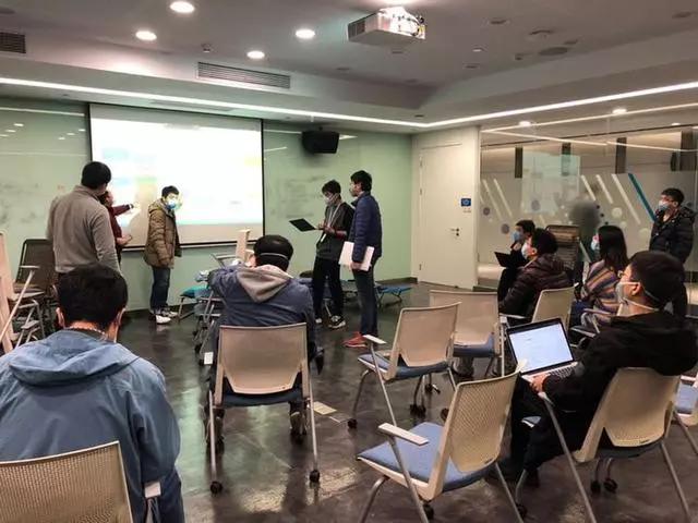 7天从杭州“跑”向全国200个城市，带你看看健康码是如何诞生的