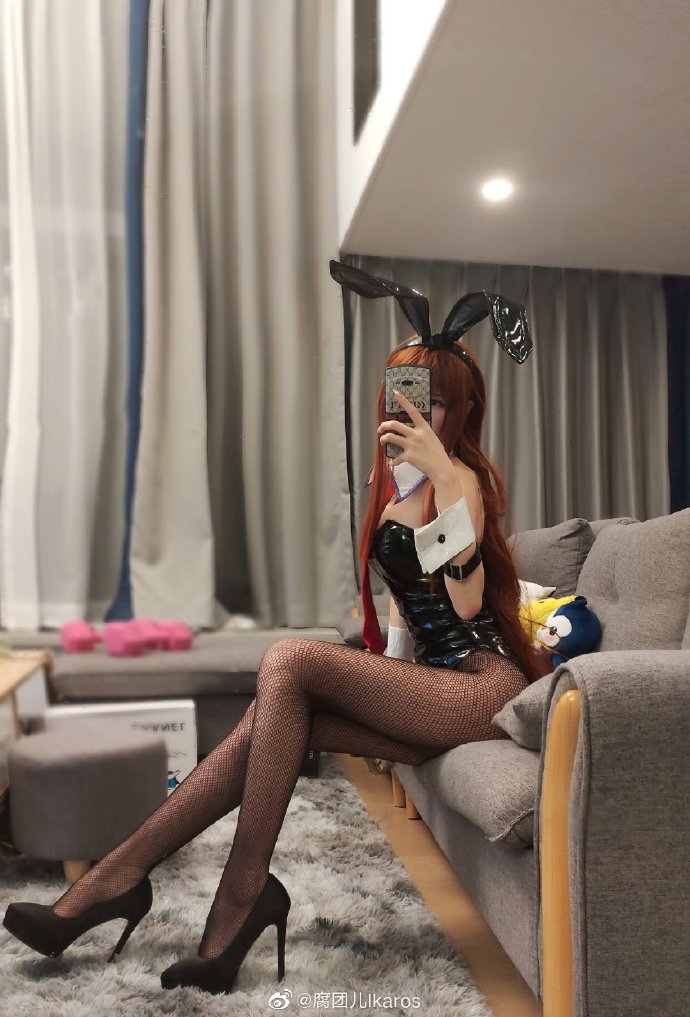 红圈盘点：深夜车神腐团儿，长腿太诱人