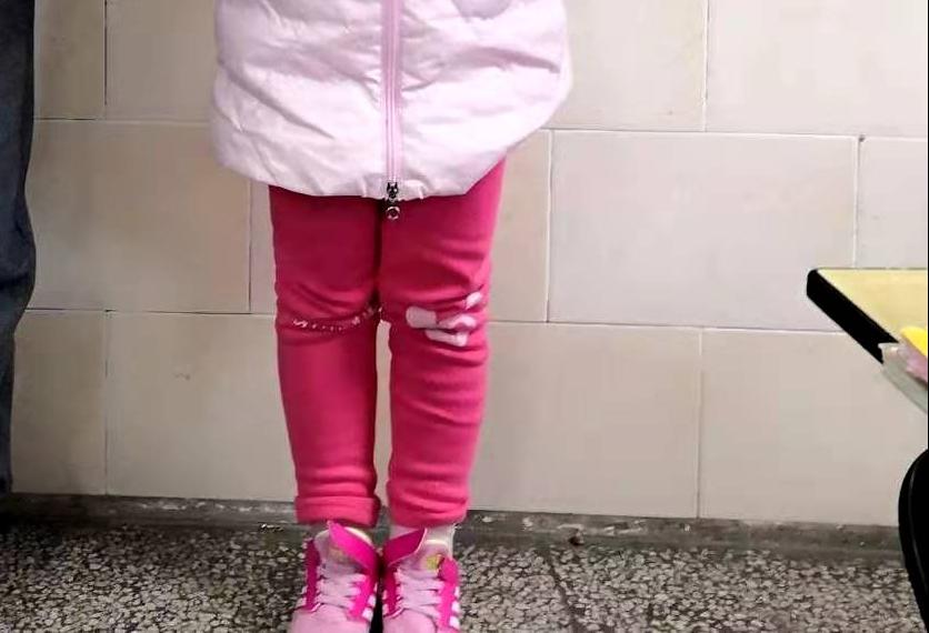 怎么给10岁孩子选鞋子,小学要准备什么鞋子