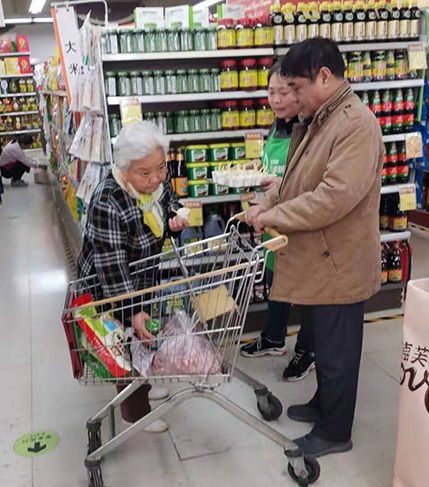 丹尼斯探店,郑州丹尼斯大卫城试吃