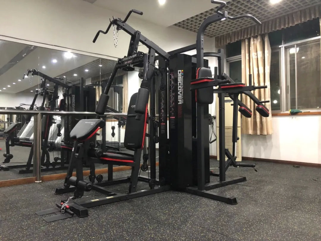 公司健身房器材推荐,深圳恩斯迈健身房