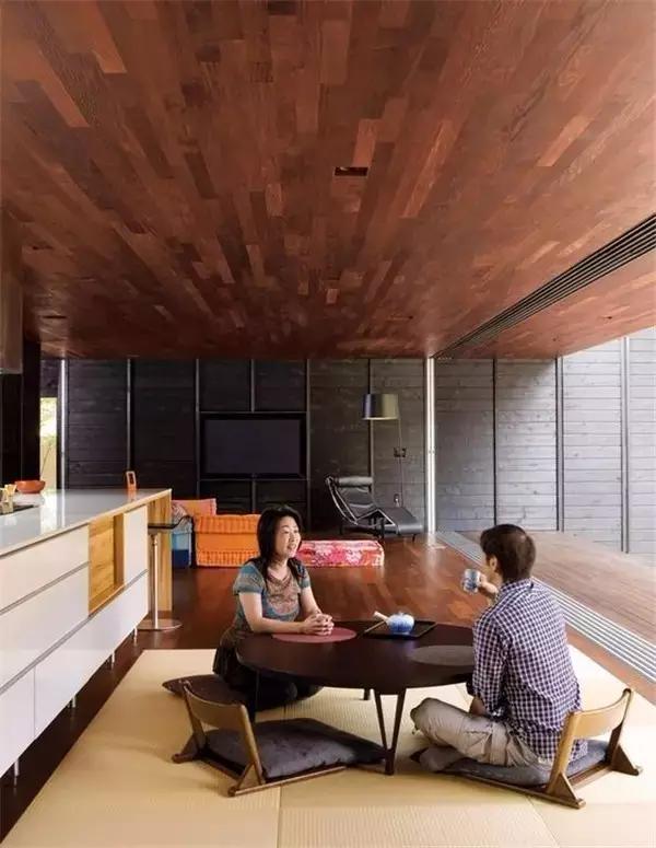 榻榻米长了小虫怎么办,装修打榻榻米怎么做不会生虫