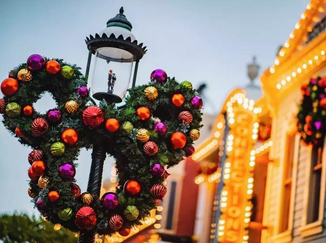 香港迪士尼圣诞节旅游攻略,最好玩的玩雪地方