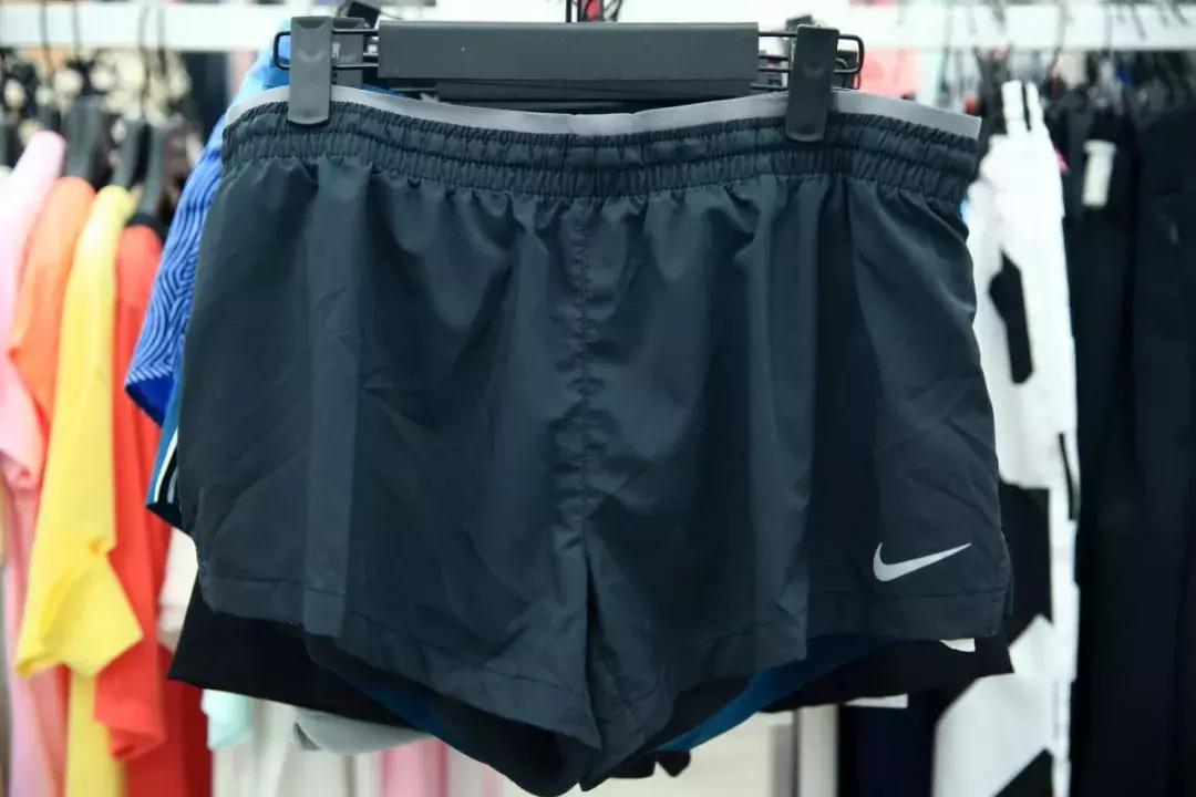 天津5000平米折扣卖场,天津大卖场