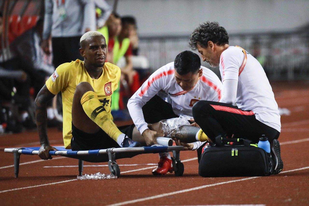 艾克森和保利尼奥和塔利斯卡,艾克森替补塔利斯卡