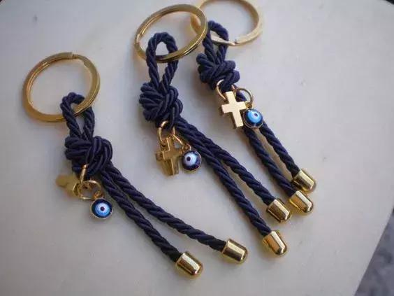 绳子编钥匙扣小挂件简单可爱漂亮,怎么把挂件的短绳子无缝连接起来