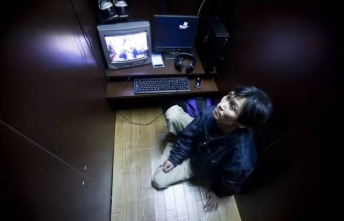 日本网吧难民怎么来的,日本网吧中有多少难民居住