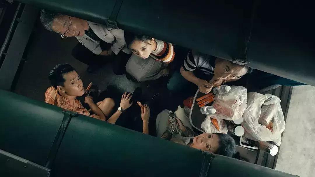 院网同步，港味复兴，网络电影给出了什么新方向？