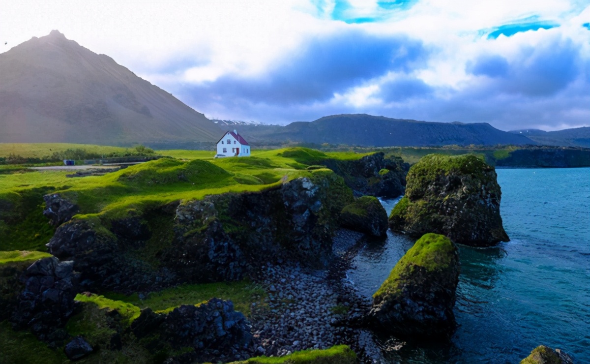 新西兰一小镇挂牌出售,364万平仅售5300万,租下来一天仅3.5万