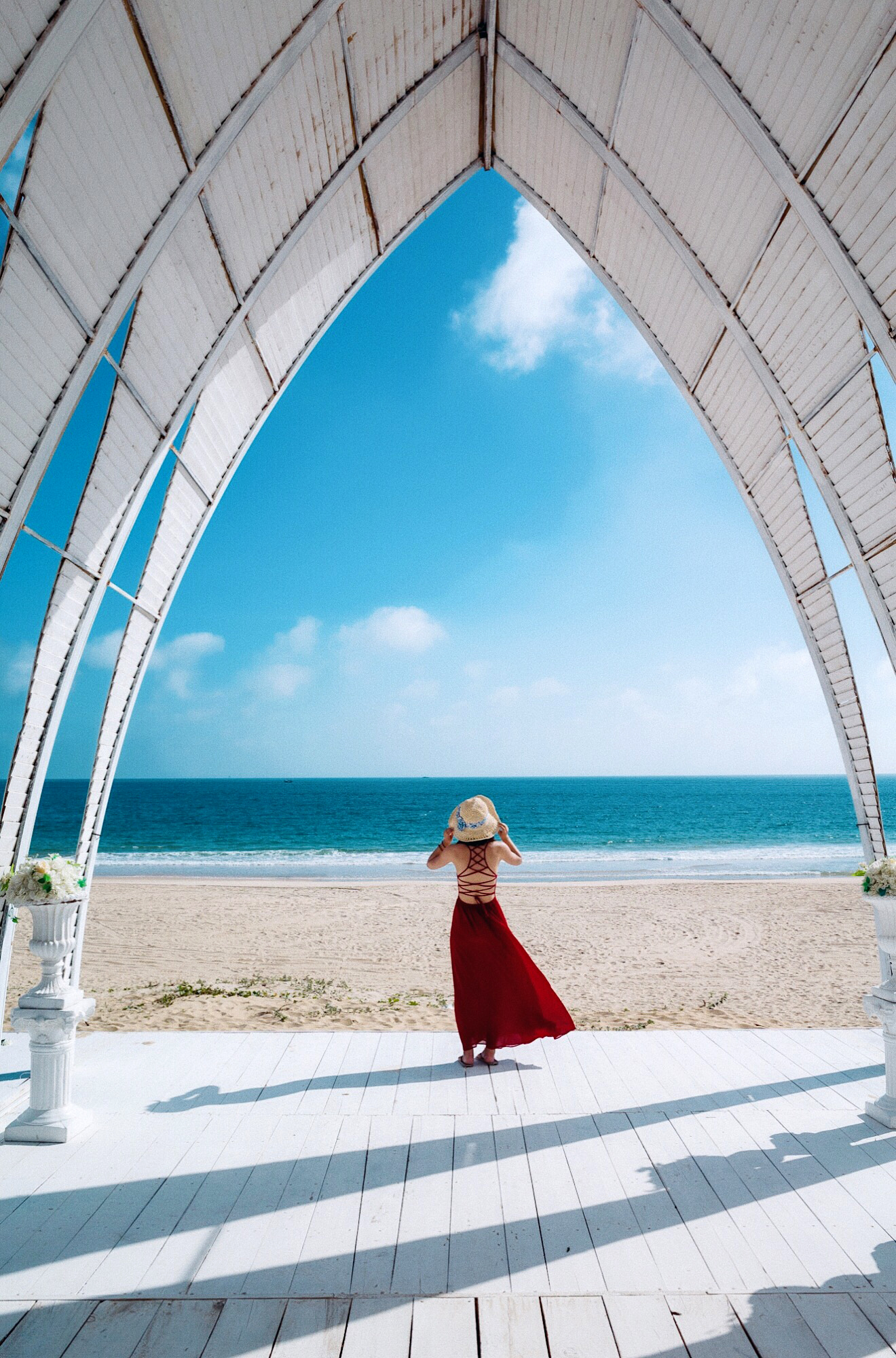 距离三亚60公里处有一个秘境，以“七彩沙滩”著称，知道的人不多