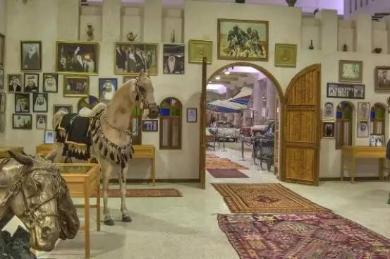 卡塔尔和迪拜旅游哪个好,卡塔尔迪拜之旅