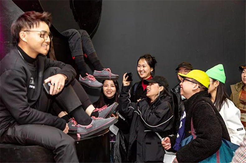 vans鼠年限定,vansoffthewall鞋